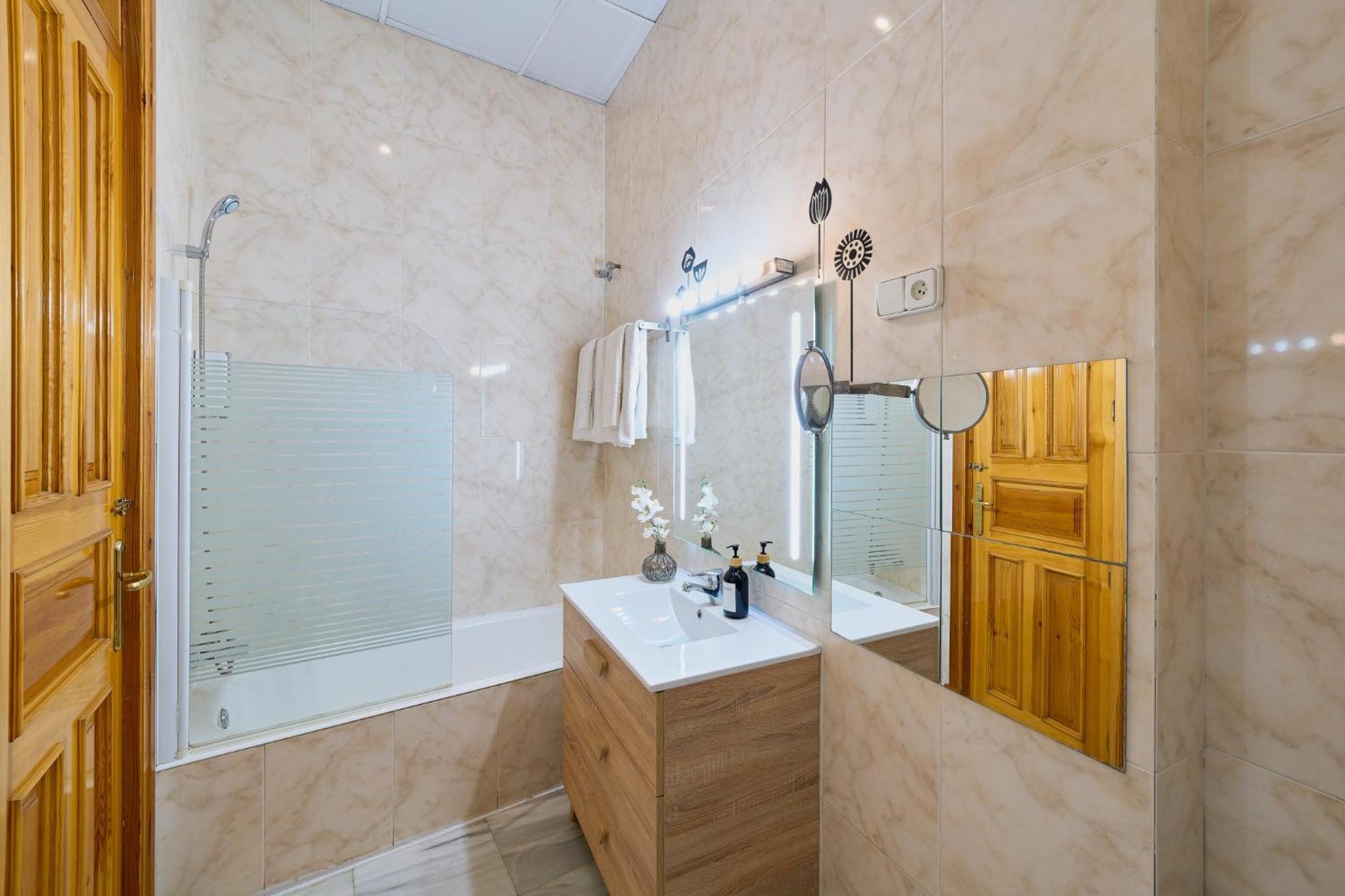 Boutique Suites Echegaray Malaga Zewnętrze zdjęcie